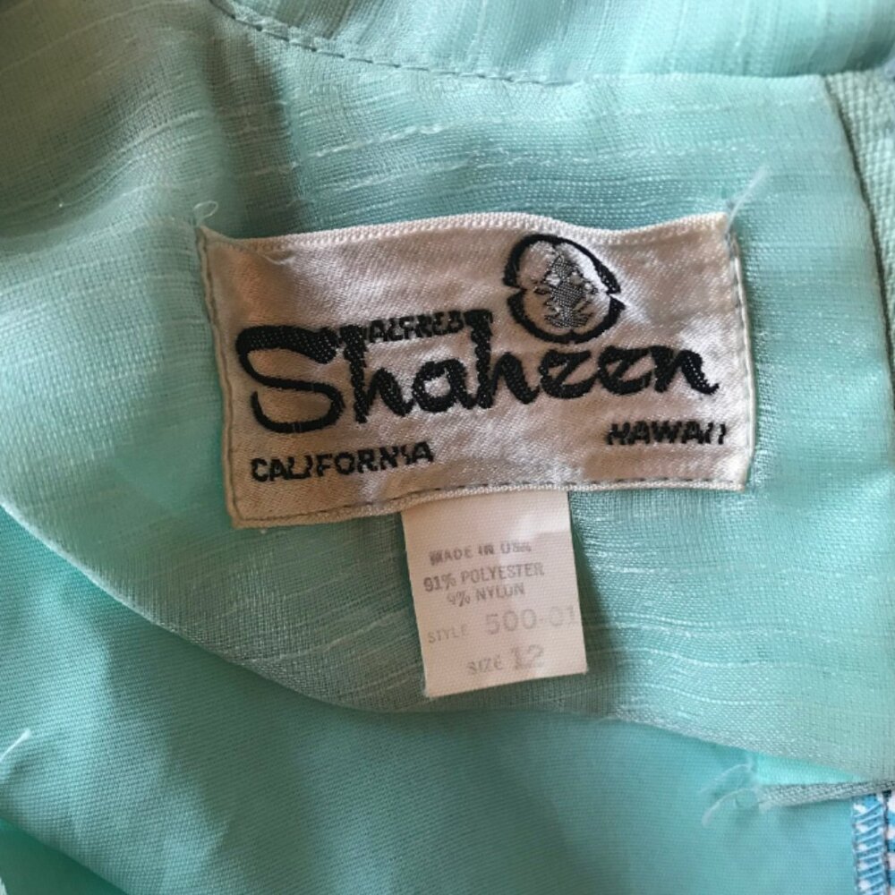 Vintage 1960s Hawaiian Dress Alfred Shaheen - Picture 6 of 6